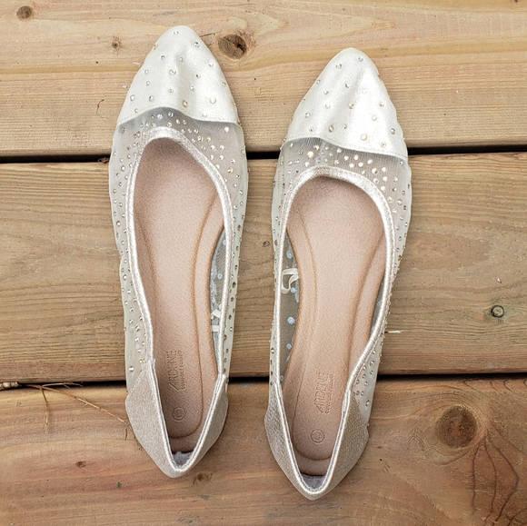 Size 8 Mesh Beaded Ballet Flats - Picture 4 of 4